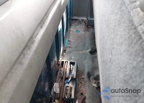 1994 GMC Sierra C1500 z USA, uszkodzony, nr VIN 1GTDC14Z6RZ549329